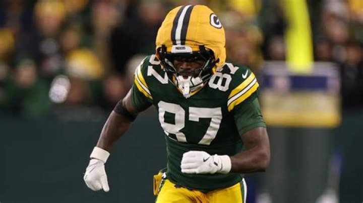 Romeo Doubs contract, salary and net worth explored 1 Doubs Romeo vsWyoming 102420 1